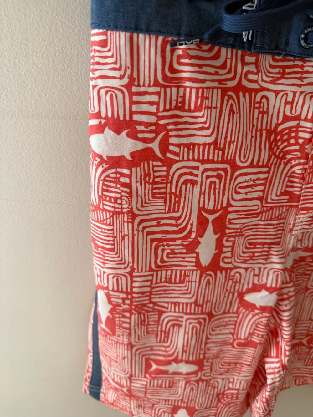 Salt Life swim trunks size boys medium